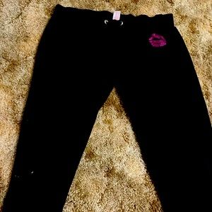 QXOXO sweatpants no boundaries capris